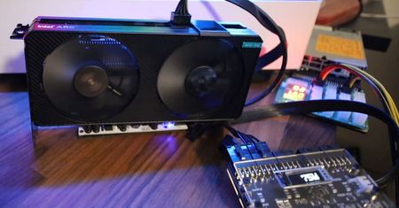 Karta graficzna Intel Arc A380 w końcu może kopać kryptowaluty. Tylko po co...