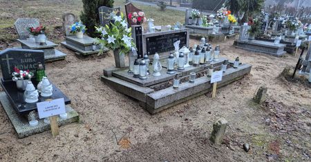 Chcą zlikwidować groby dzieci. Wśród nich mogiła ofiar pożaru domu dziecka