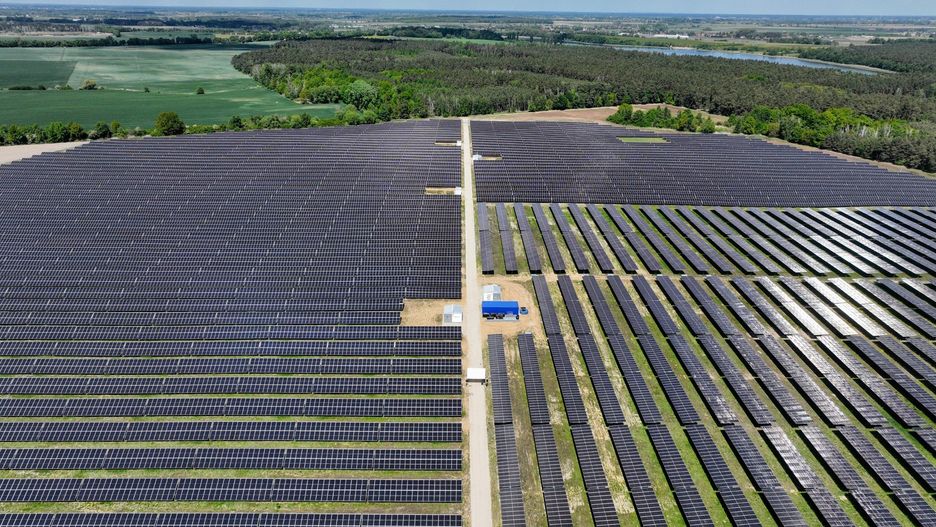 Jedna z największych farm fotowoltaicznych w Wielkopolsce ruszyła pod Poznaniem