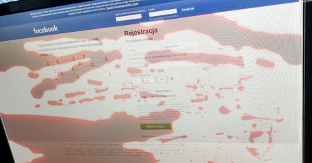 Facebook mocniej za przeciwdziałaniem samobójstwom i zwyrodnieniom