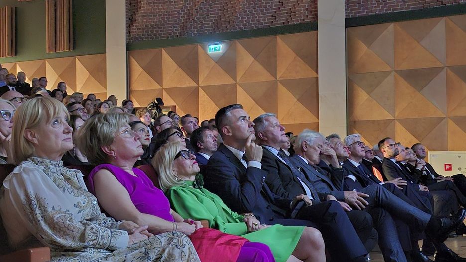 W sali koncertowej Zespołu Szkół Muzycznych imienia Oskara Kolberga odbyło się wielkie święto 50-lecia Izby Adwokackiej w Radomiu.
