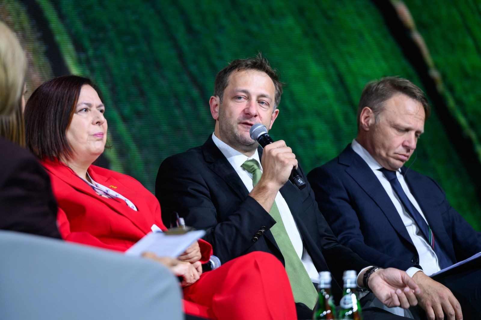 Import żywności z Ukrainy. Unijny komisarz zapowiada powrót do poprzednich zasad w handlu