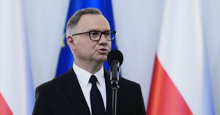 Powrót Dudy do polityki? Polacy powiedzieli, co o tym sądzą