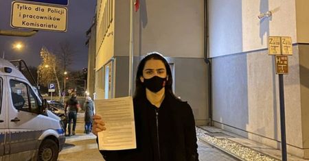 Homofobiczny atak w Poznaniu na radnego. Nagle wyjął nóż