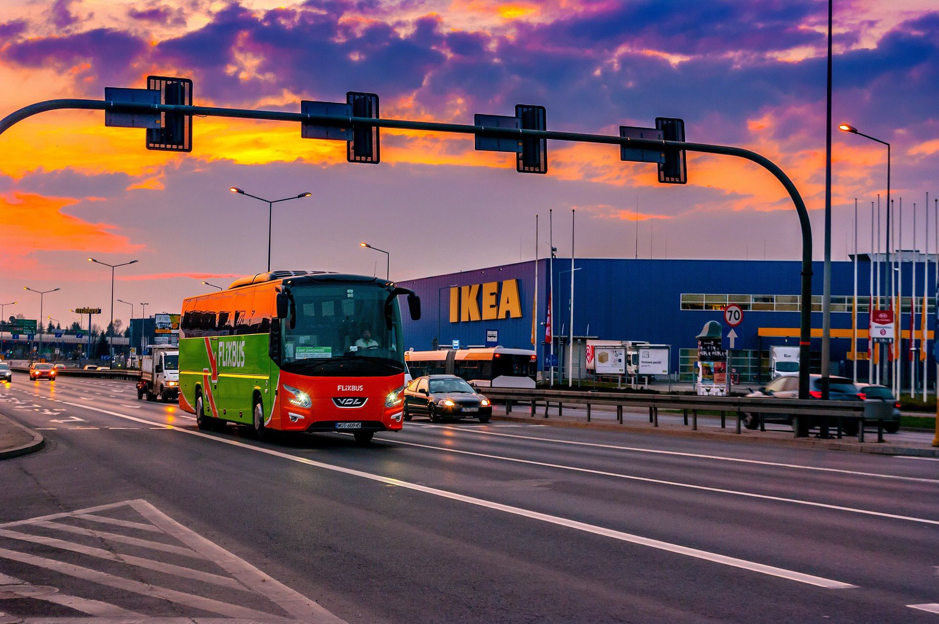Niektórzy oszuści wykorzystują wizerunek Ikea, aby wyłudzić pieniądze