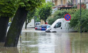Błyskawiczna powódź na północy. Na co mogą liczyć przedsiębiorcy?
