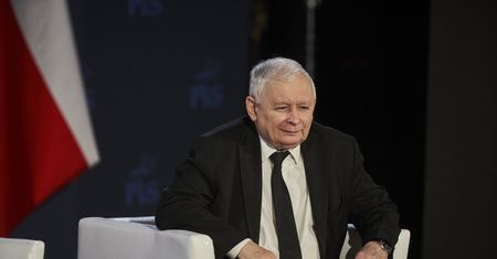 Kaczyński tłumaczy się ze słów o "niemieckiej partii"