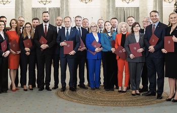 Spotkanie liderów jutro. Ruszają negocjacje ws. rekonstrukcji