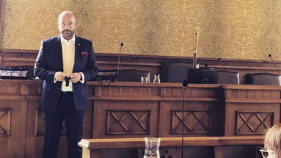 Wrocław. Radni PiS poparli budżet. Zostali wyrzuceni z klubu
