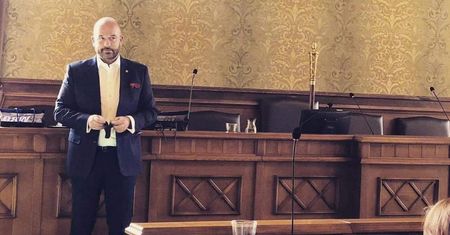 Wrocław. Radni PiS poparli budżet. Zostali wyrzuceni z klubu