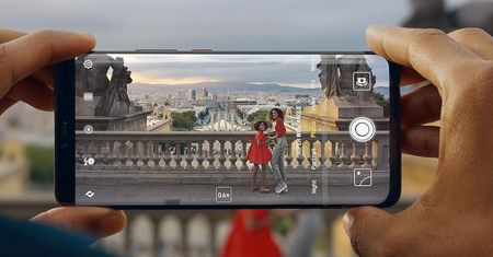 Gluegate: flagowy Huawei Mate 20 Pro ma problem z ekranem. Winny prawdopodobnie klej