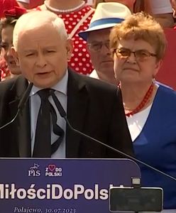 Wpadka Kaczyńskiego. Nikt mu nie powiedział o krawacie