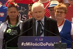 Wpadka Kaczyńskiego. Nikt mu nie powiedział o krawacie