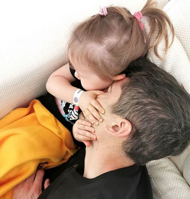 Na kilka tygodni po zabiegu piłkarz będzie musiał zrezygnować z intensywnego wysiłku i więcej odpoczywać.