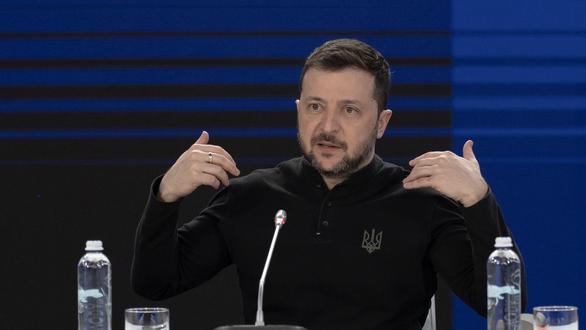 Volodymyr Zelenskiy, Ukraine's president, speaks during a news conference following a 'Support Ukraine' summit with world leaders in Kyiv, Ukraine, on Monday, Feb. 24, 2025. Ukraine marks the third anniversary of the Russian invasion. Photographer: Andrew Kravchenko/Bloomberg via Getty Images