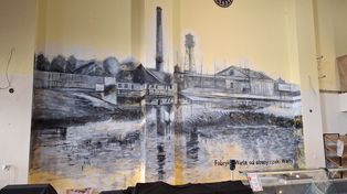 Mural cofa nas do XIX wieku. Tak odżywa legenda fabryki "Warta" w Częstochowie