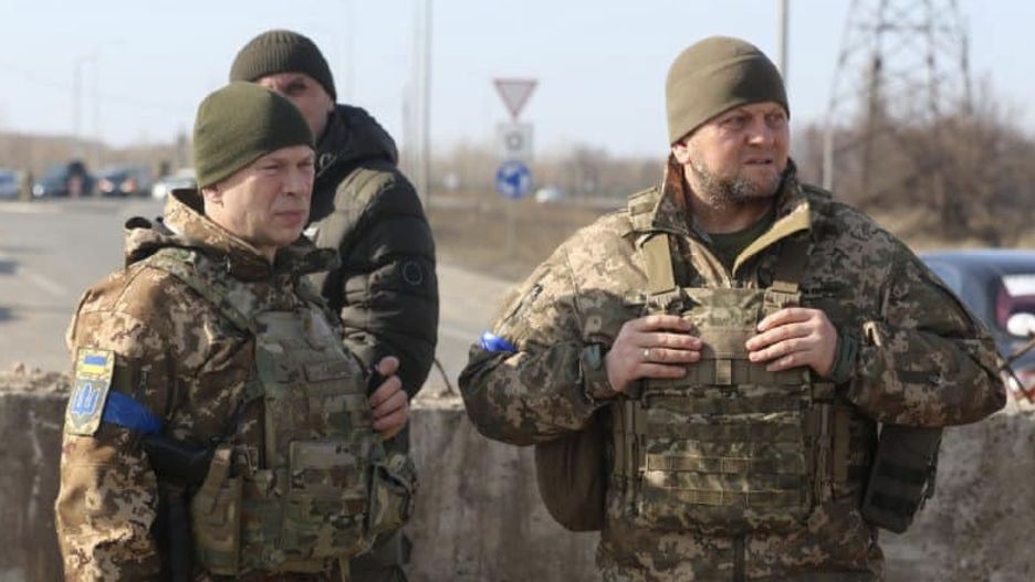 Generał Wiktor Załużny, dowodzący ukraińskiej armii, spodziewa się zmasowanych rosyjskich ataków na Kijów w pierwszych miesiącach nowego roku