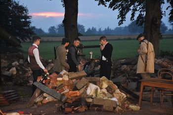 Żywa lekcja historii w Radominie. Mieszkańcy upamiętnili bohaterów Powstania Warszawskiego [foto]