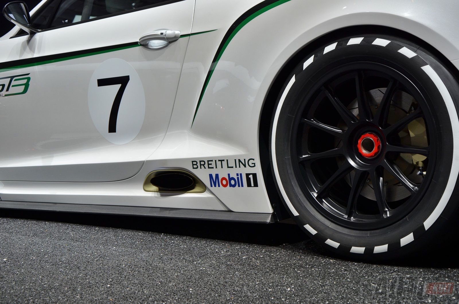 Bentley Continental GT3 Concept fot.26