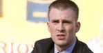 Chris Evans nie wie w czym gra