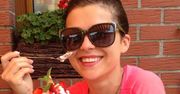 Katarzyna Cichopek po raz kolejny udowodniła, że jest sexy mamą! Na plaży chwali się nową fryzurą i bardzo zgrabną figurą