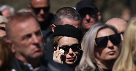 Doda pojawiła się na pogrzebie Litewki. Była wyraźnie poruszona