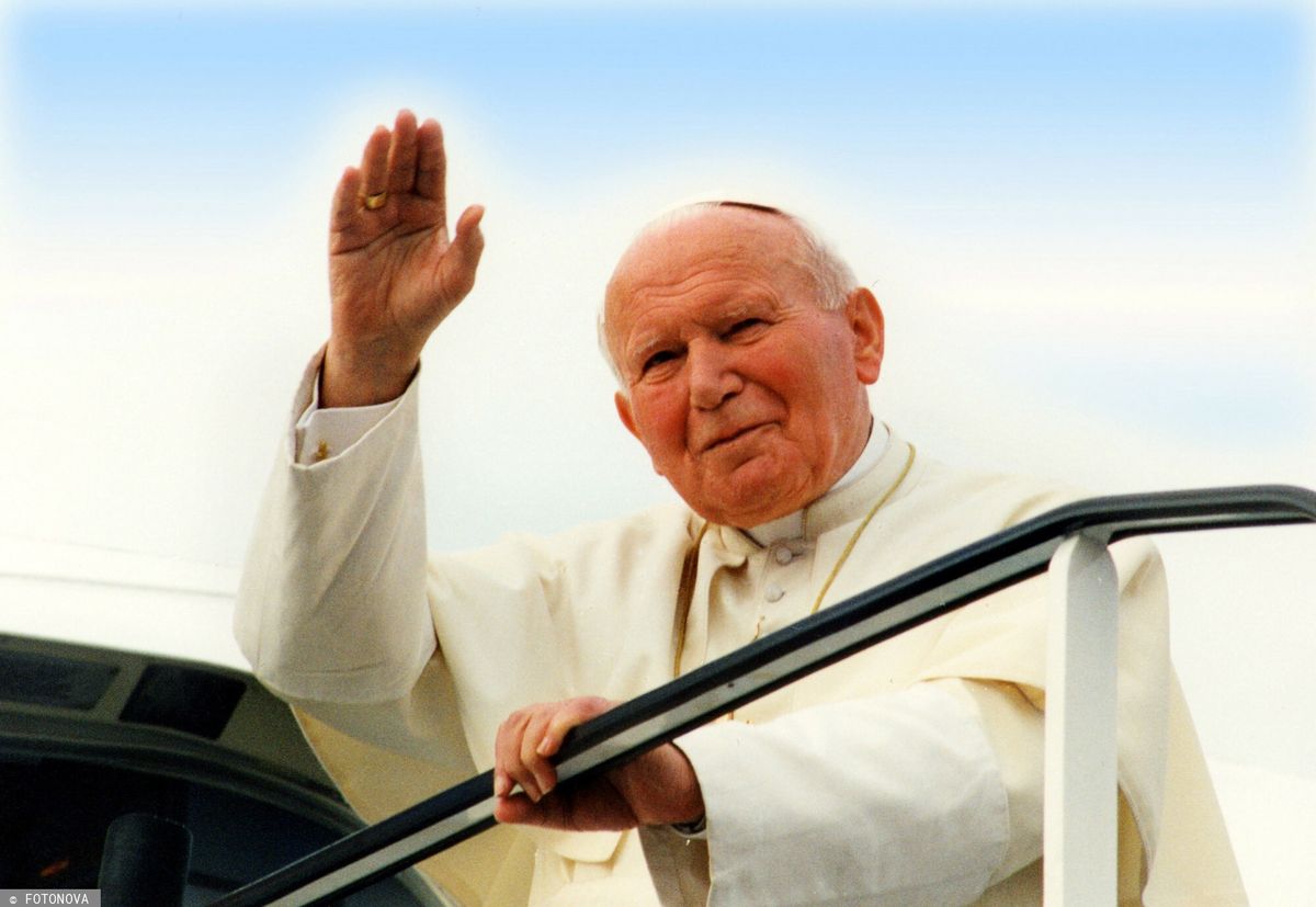 Najnowszy sondaż. Jan Paweł II walczył z pedofilią? Ocena zaskakuje
