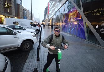 PFN ujawnia, ile zapłaciła youtuberowi za odwiedzenie Warszawy. Ponad milion zł