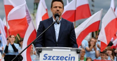 Rafał Trzaskowski odpowiada Mateuszowi Morawieckiemu. "Śmiać mi się chcę"