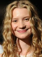 ''Lawless'': Mia Wasikowska dziewczyną z amerykańskiego południa