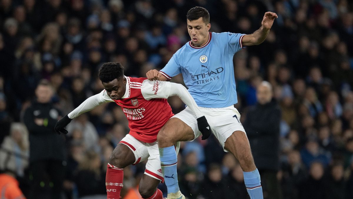 Getty Images / Visionhaus / Na zdjęciu: Bukayo Saka (z lewej) i Rodrigo