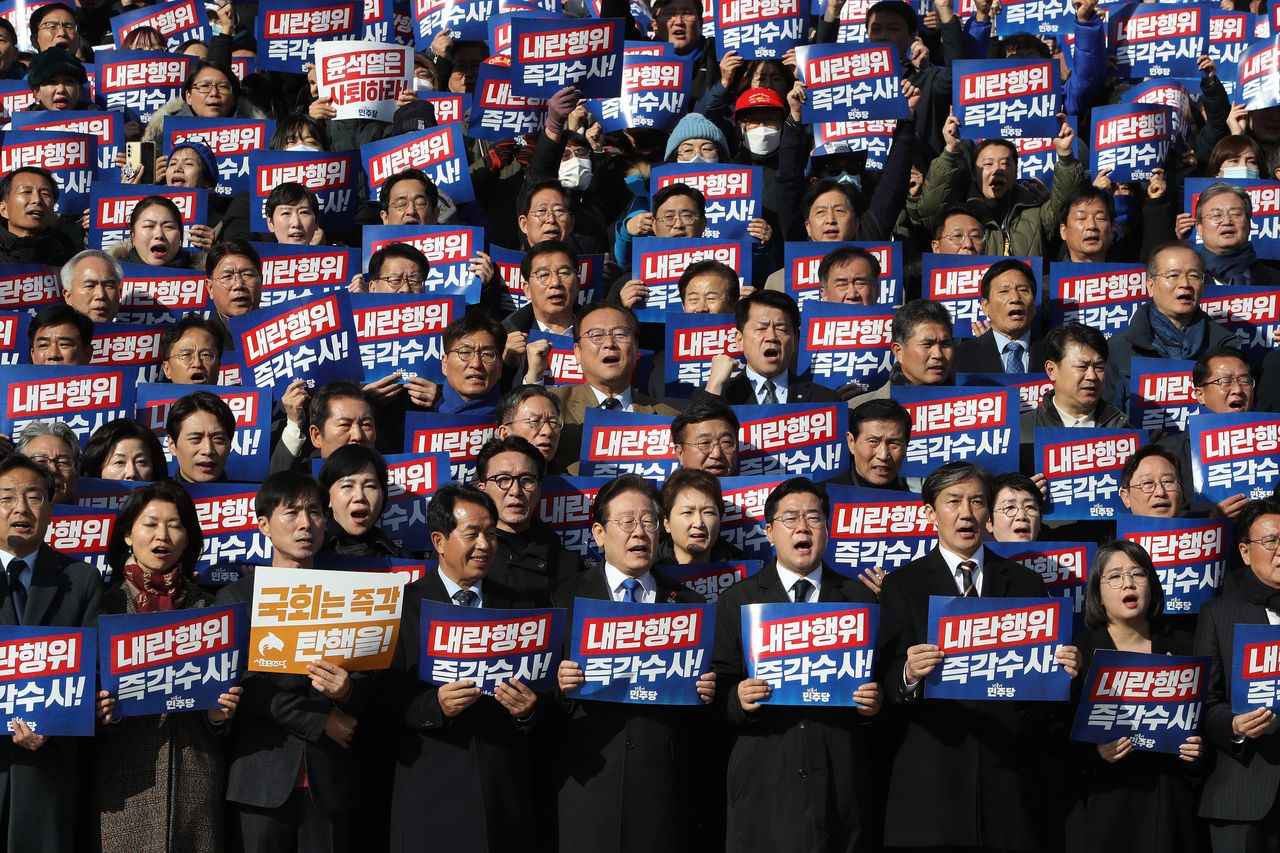 Kryzys we Francji, Korei, Gruzji. Tak chaos może zaszkodzić rynkom