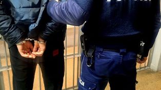 Pijany wyprzedzał policję. Po zatrzymaniu grozi mu deportacja