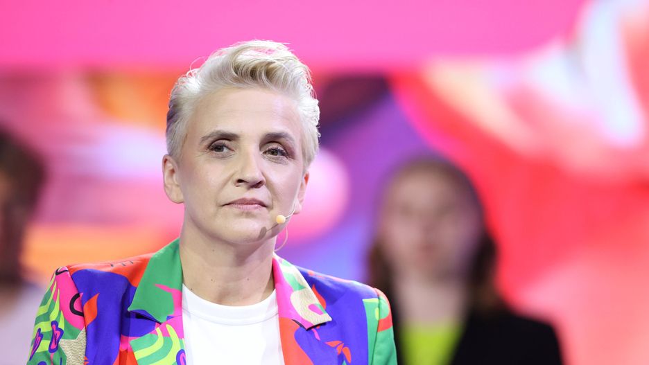 Joanna Scheuring-Wielgus
Marian Zubrzycki
europa dla m�odych, europarlamentu, eurowybory, fina�owa, kampania, konwencja, lewica, polityk polityka, do Parlamentu Europejskiego, do PE, eurokampania, europarlamentarna, partia polityczna, polityk, polityka, wyborcza, Joanna Scheuring Wielgus, Europa dla Ciebie, has�o