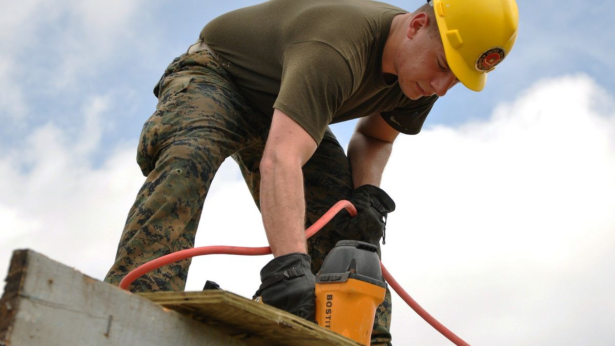 Ukraińcy przewozili gotówkę przez granicę. Teraz częściej korzystają z przekazów 