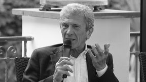 W dniu meczu napłynęły smutne informacje. Nie żyje słynny piłkarz