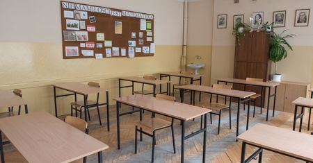Koronawirus w Polsce. Łódź. Nauczyciel zakażony, 90 uczniów na kwarantannie