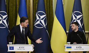 Ważna decyzja NATO w sprawie Ukrainy. Chodzi o broń i amunicję
