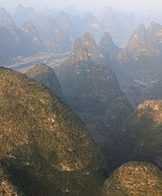 Balonem nad Yangshuo