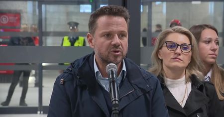 “To nie ma nic wspólnego z demokracją”. Trzaskowski o planie przesunięcia wyborów samorządowych
