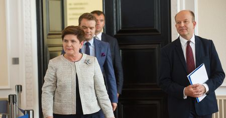 Reforma służby zdrowia. Radziwiłł: sieć szpitali gwarantuje stabilność