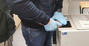 Wchodził do sklepów i kradł skarbonki charytatywne. Jego łupem padła puszka WOŚP