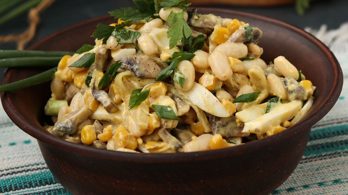 Sałatka pieczarkowa