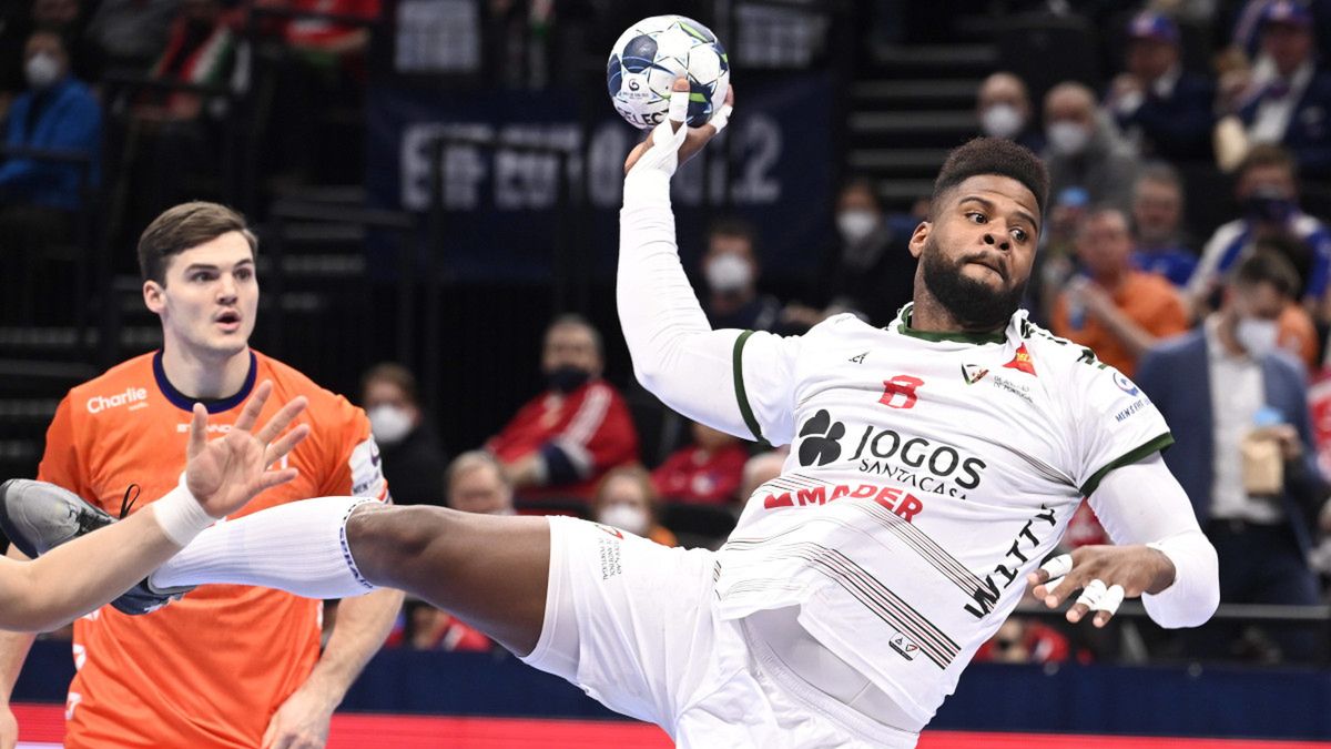 PAP/EPA / Na zdjęciu: Victor Iturriza Alvarez z reprezentacji Portugalii