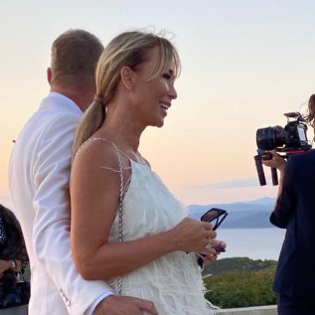 Joanna Przetakiewicz chwali się trzecią suknią ślubną