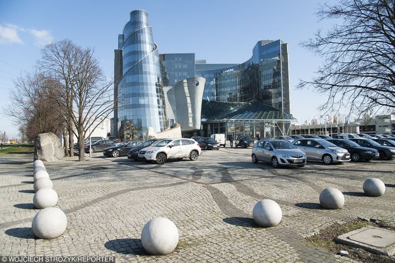 Na działalność TVP idą setki milionów