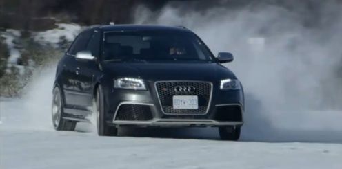 Zimowy drift Audi RS3 [wideo]