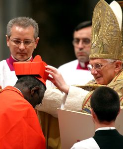 Benedykt XVI bronił celibatu. "Nie możemy dać się zastraszać"