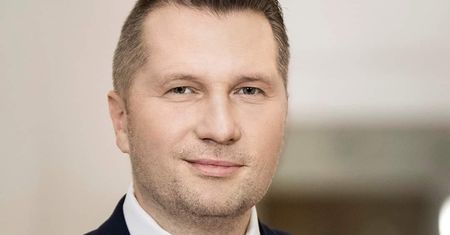Przemysław Czarnek przerywa milczenie i odpowiada: Nie czuję się homofobem
