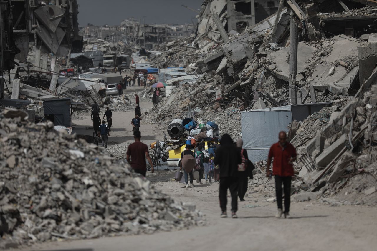 Israeli strikes on Gaza: 153 dead as ceasefire ends